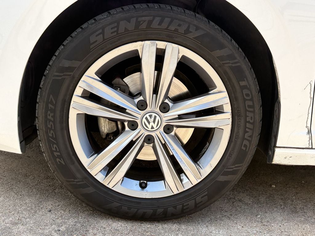 2019 Volkswagen Jetta R-Line