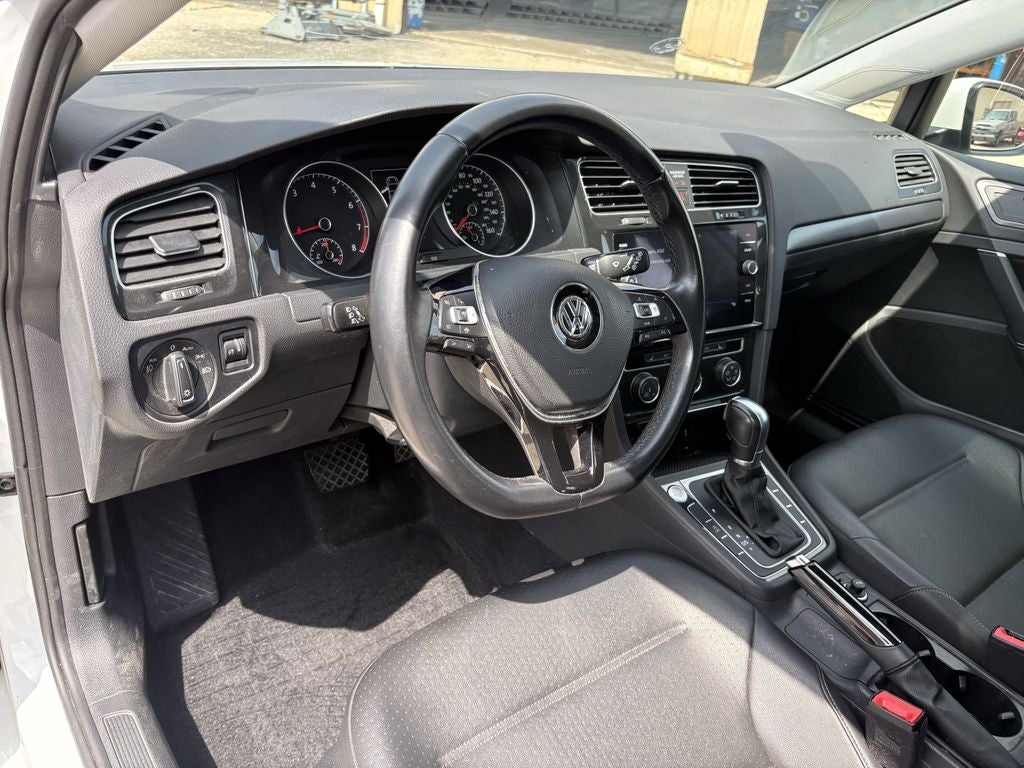 2019 Volkswagen Golf SportWagen SE