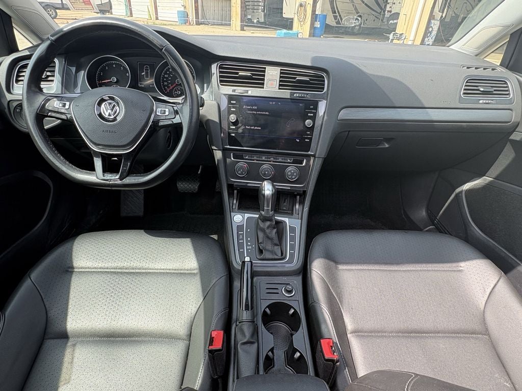 2019 Volkswagen Golf SportWagen SE