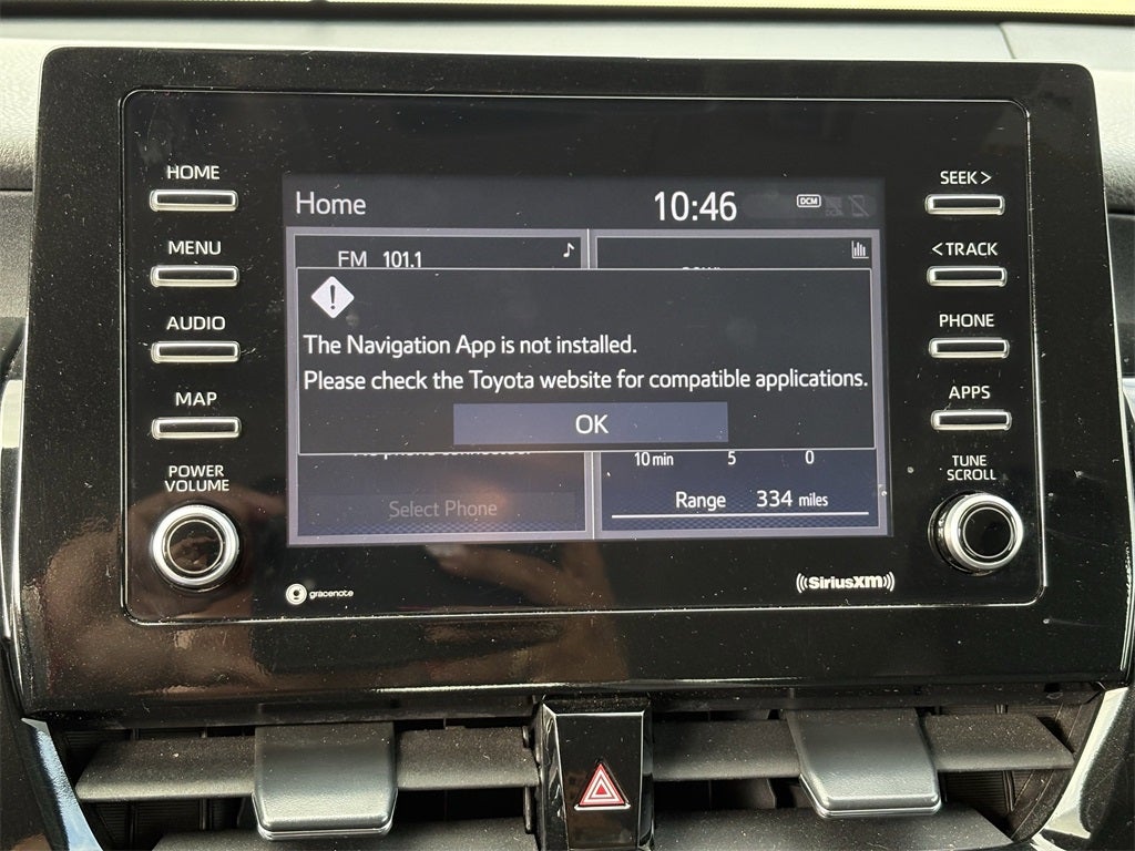 2022 Toyota Camry Hybrid SE