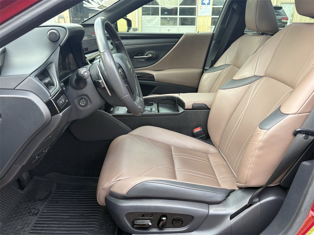 2023 Lexus ES 350 Ultra Luxury