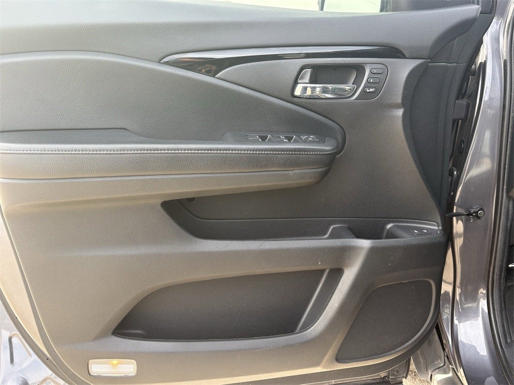 2020 Honda Pilot Elite