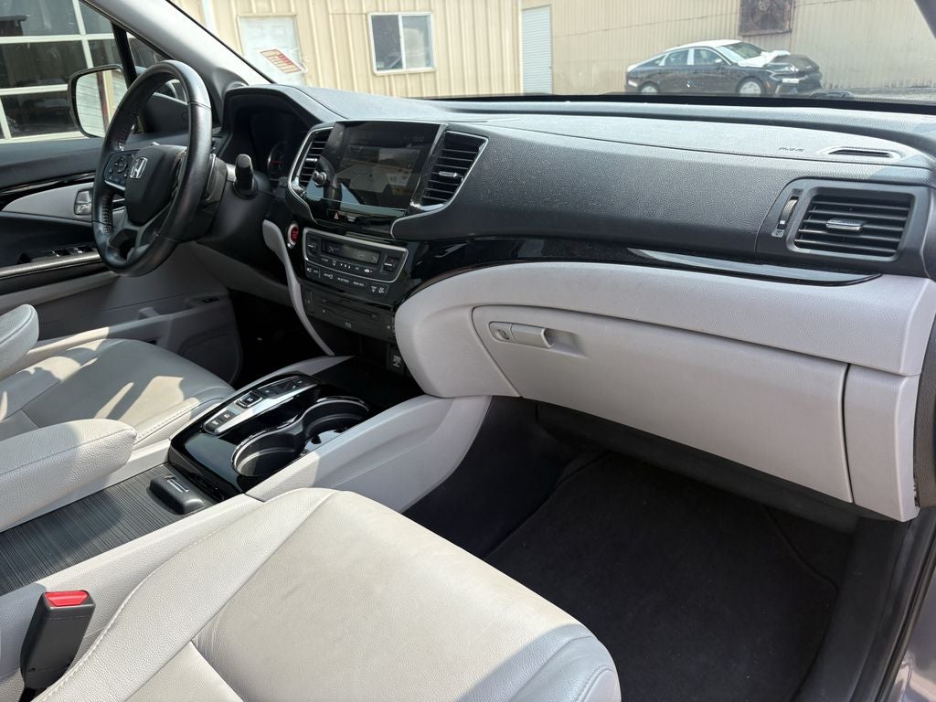 2020 Honda Pilot Touring 7 Passenger
