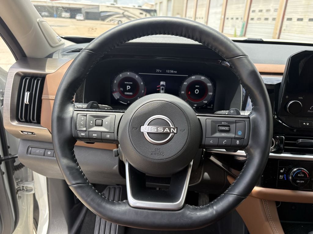 2023 Nissan Pathfinder Platinum