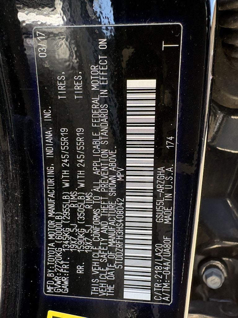 2017 Toyota Highlander Base