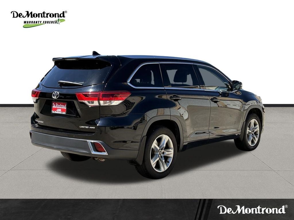 2017 Toyota Highlander Base