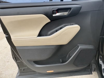 2023 Toyota Highlander XSE