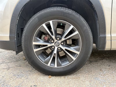 2016 Toyota Highlander XLE V6