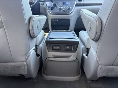2019 Toyota Sienna XLE 8 Passenger