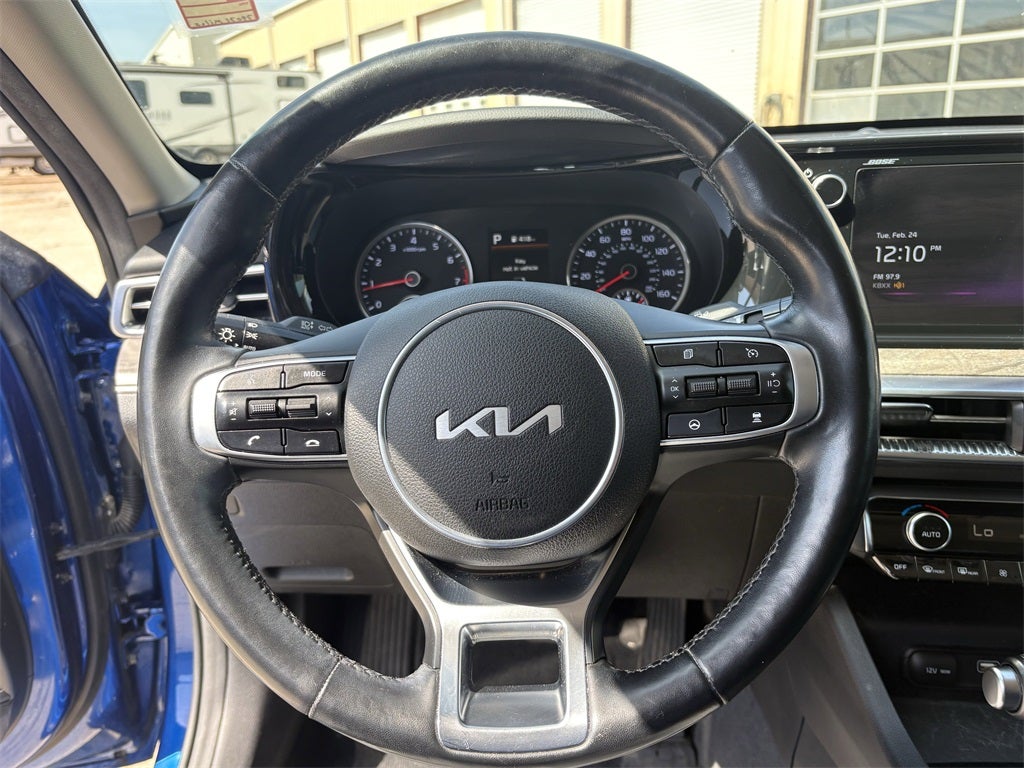 2022 Kia K5 EX