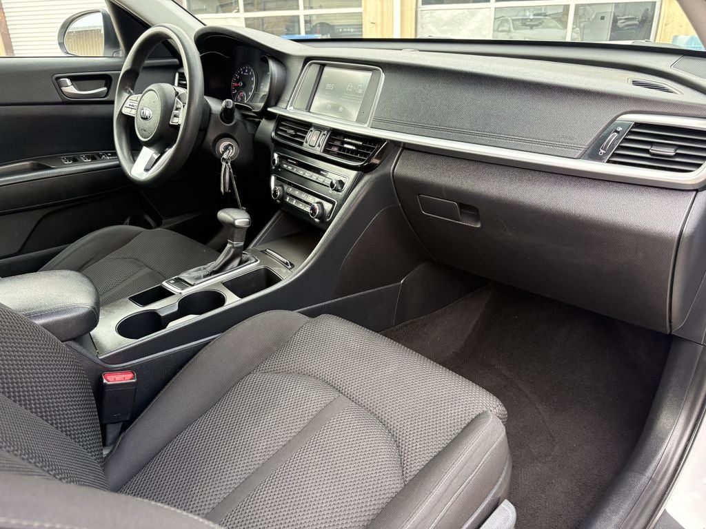 2020 Kia Optima LX