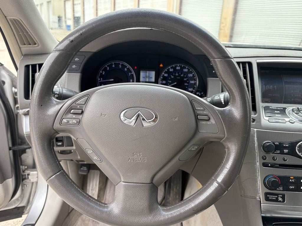 2011 INFINITI G37 Journey