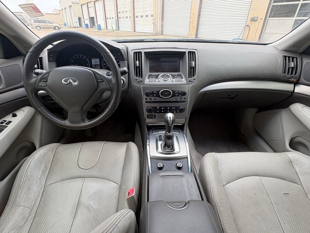 2011 INFINITI G37 Journey