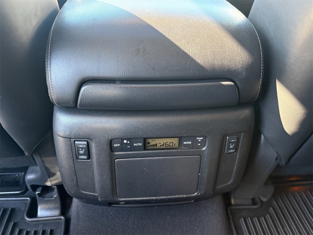 2017 INFINITI QX80 Base