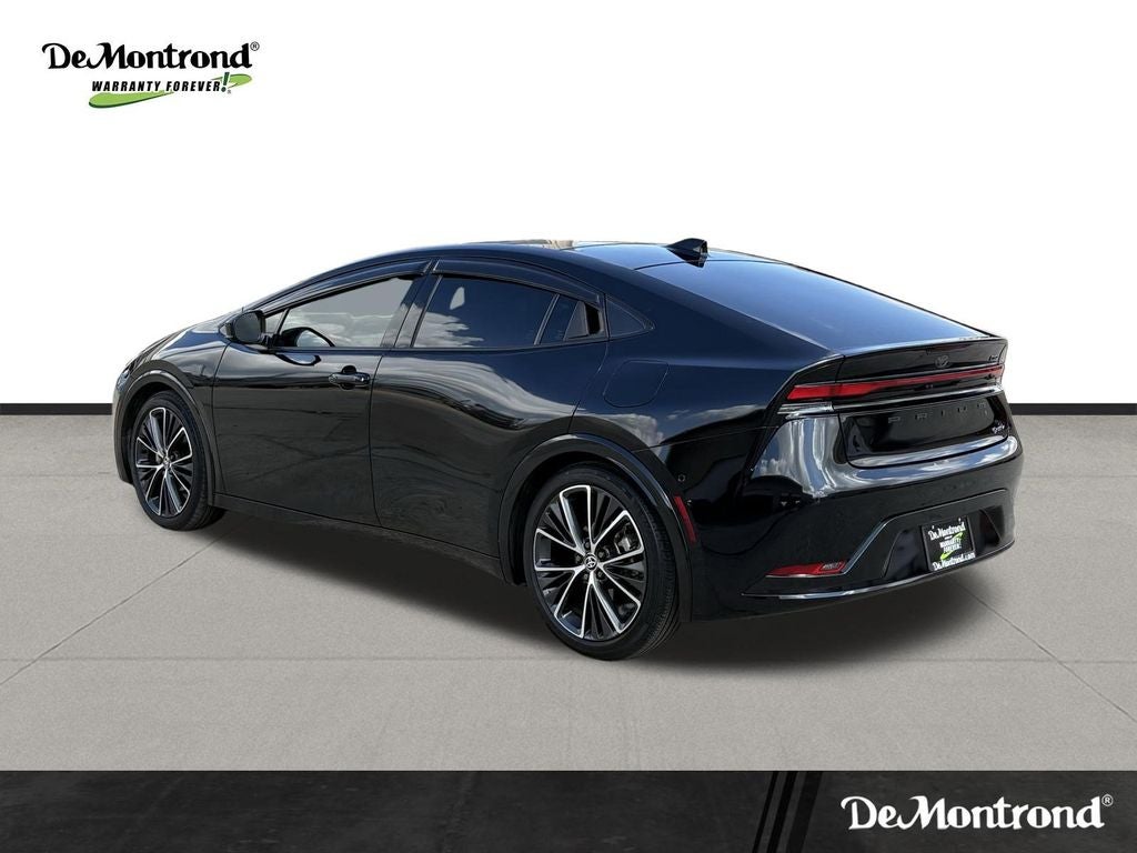 2024 Toyota Prius LE