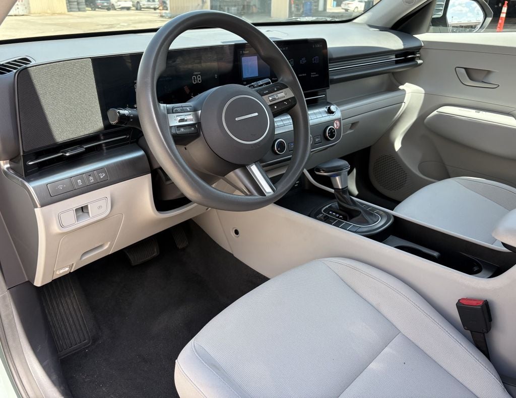 2025 Hyundai Kona SE