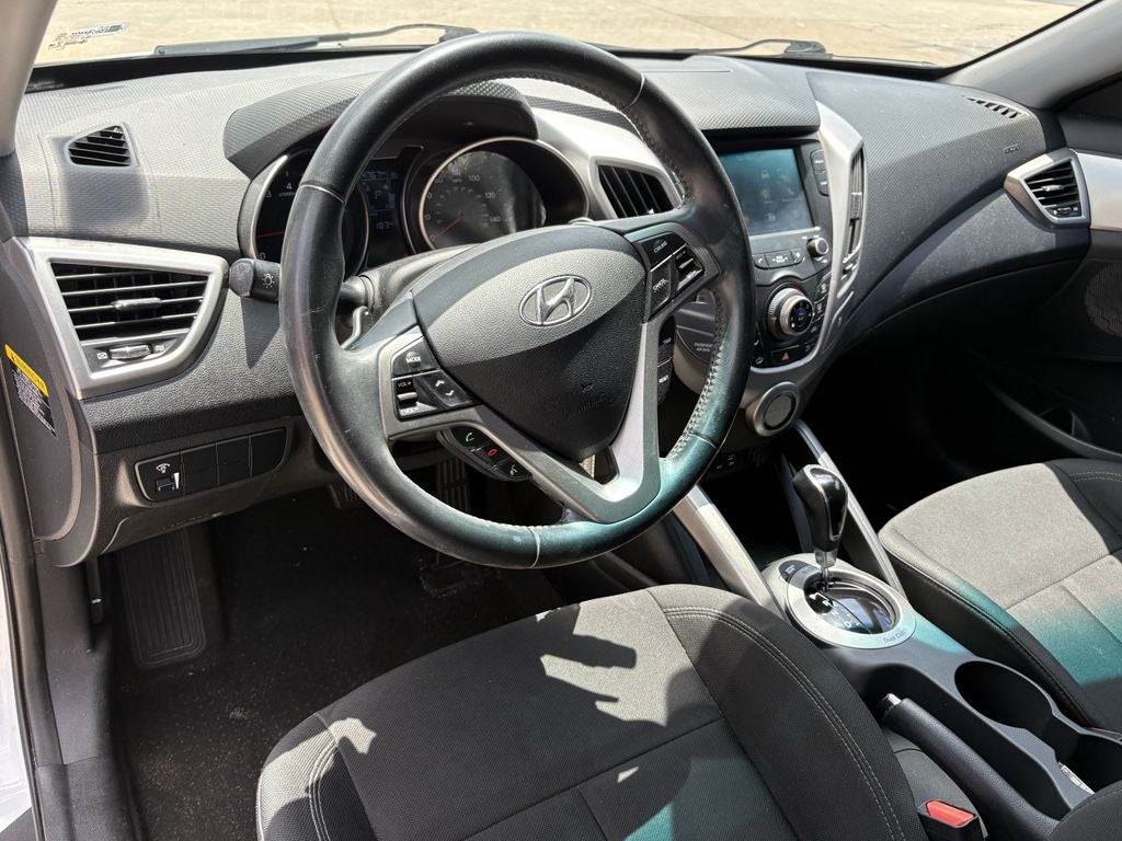 2017 Hyundai Veloster Base