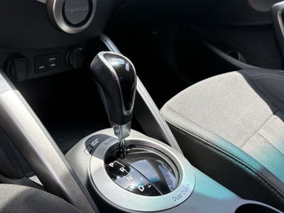 2017 Hyundai Veloster Base