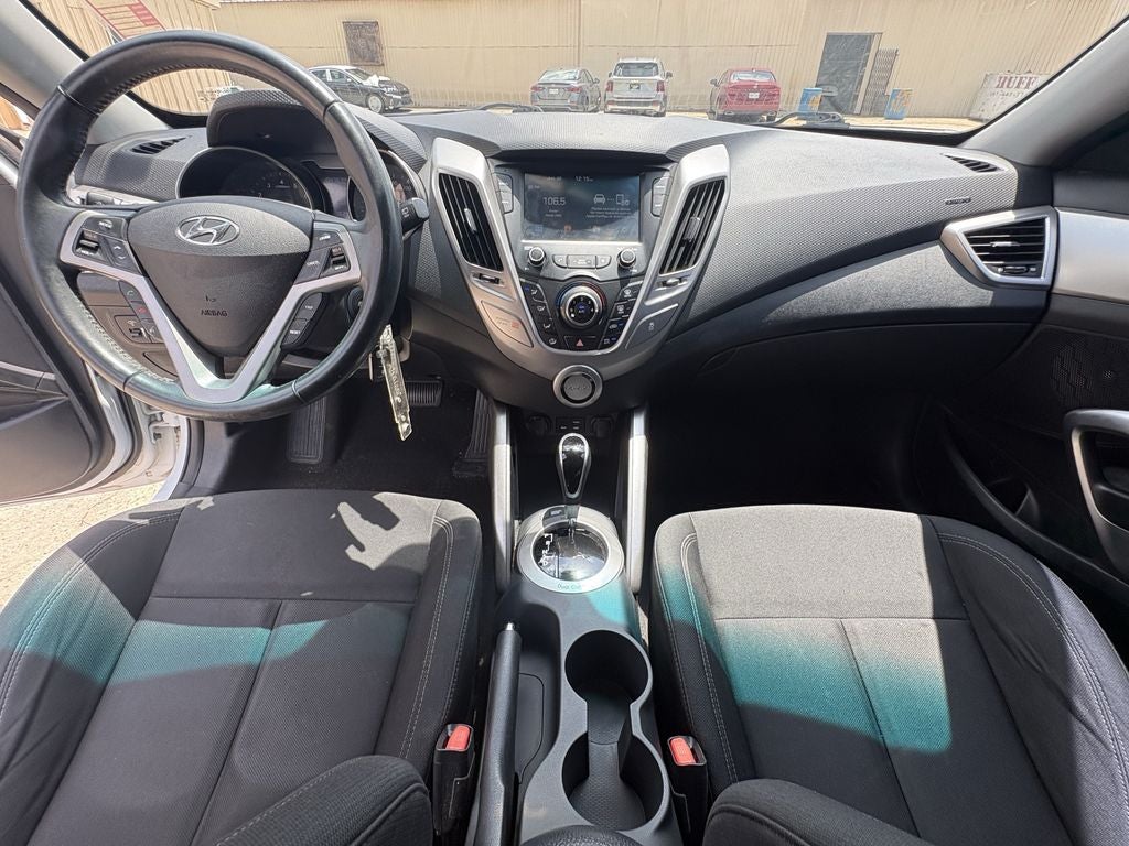 2017 Hyundai Veloster Base