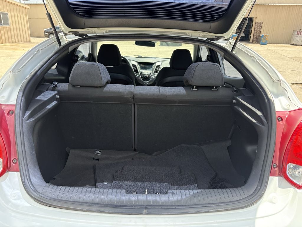 2017 Hyundai Veloster Base