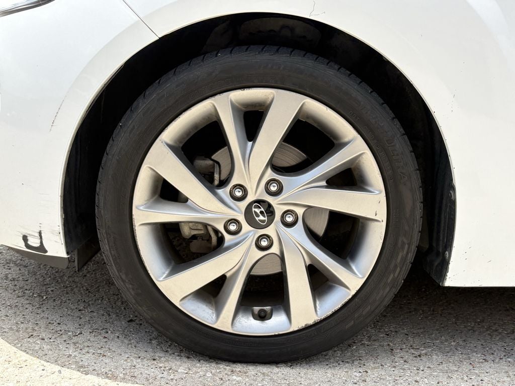 2017 Hyundai Veloster Base