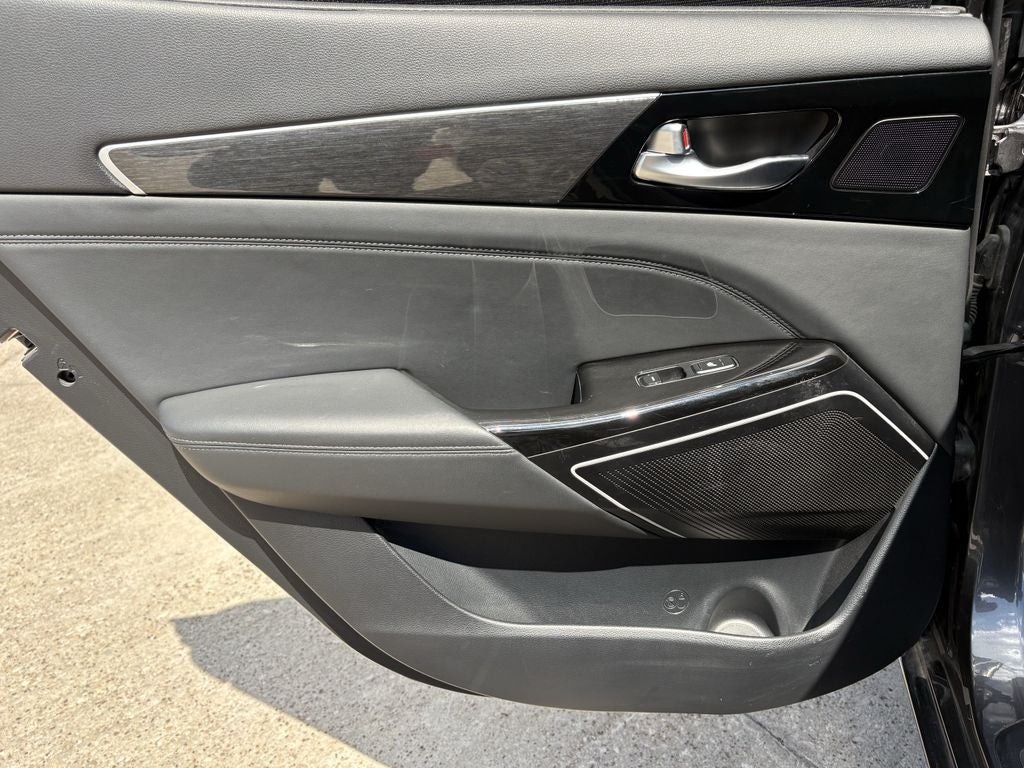 2018 Kia Cadenza Limited