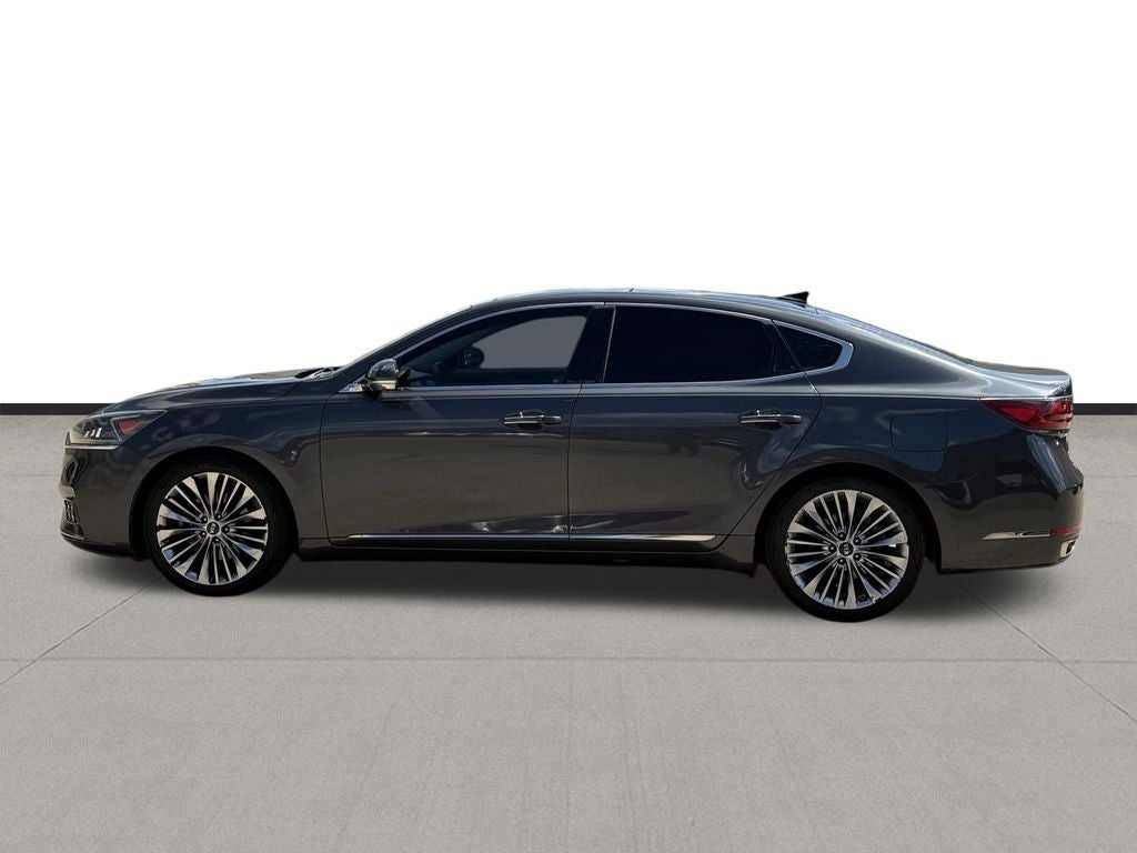 2018 Kia Cadenza Limited