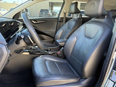 2023 Kia Niro SX Touring
