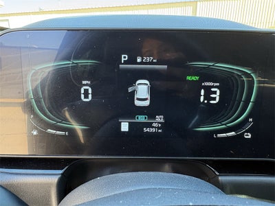 2023 Kia Niro SX Touring