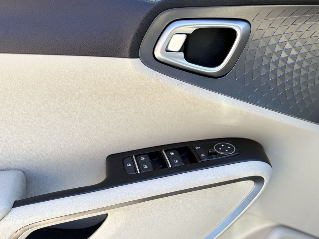 2020 Kia Soul EX