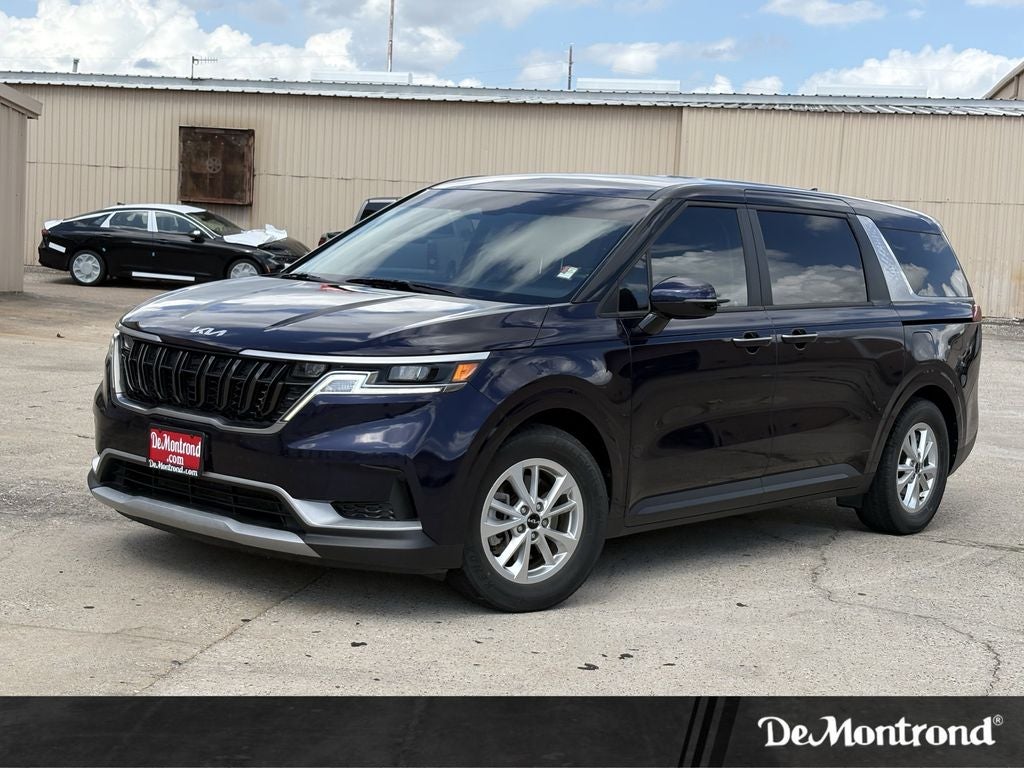 2023 Kia Carnival LX Seat Package