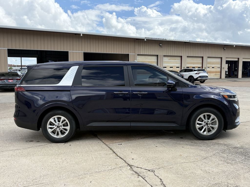 2023 Kia Carnival LX Seat Package