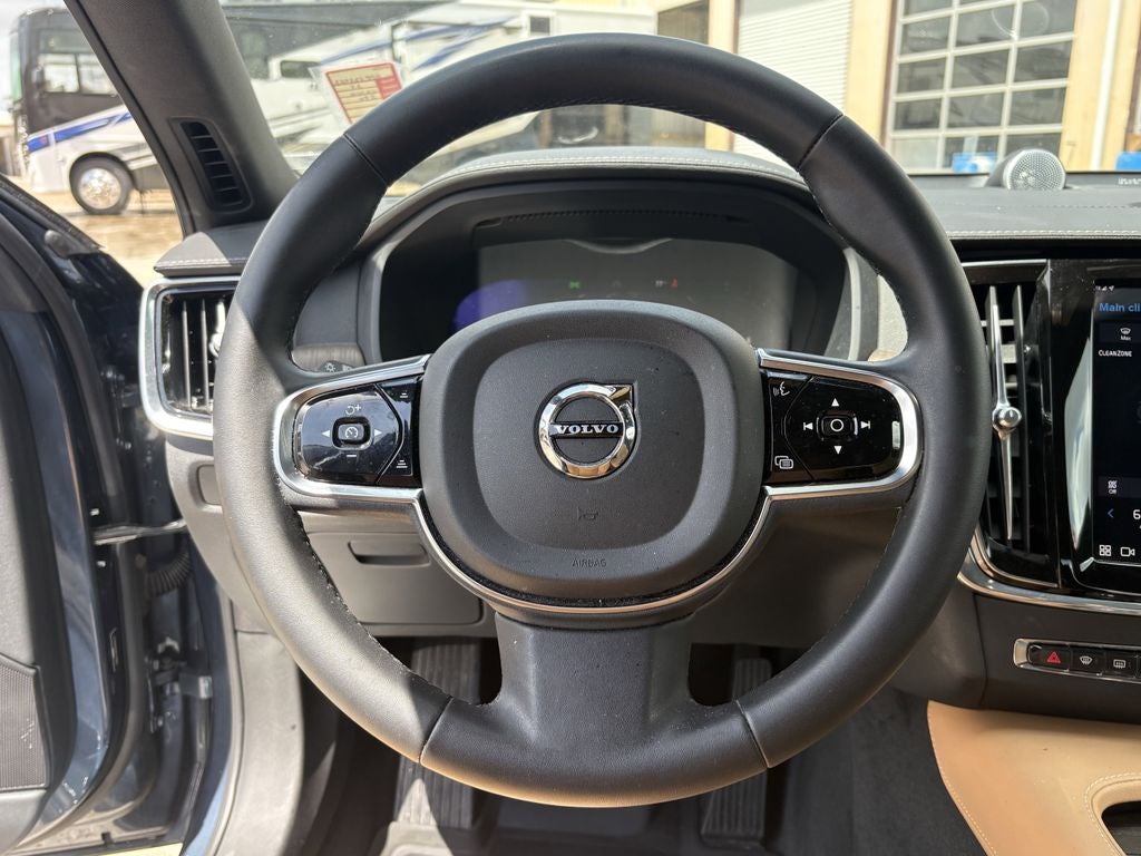 2023 Volvo S90 Ultimate