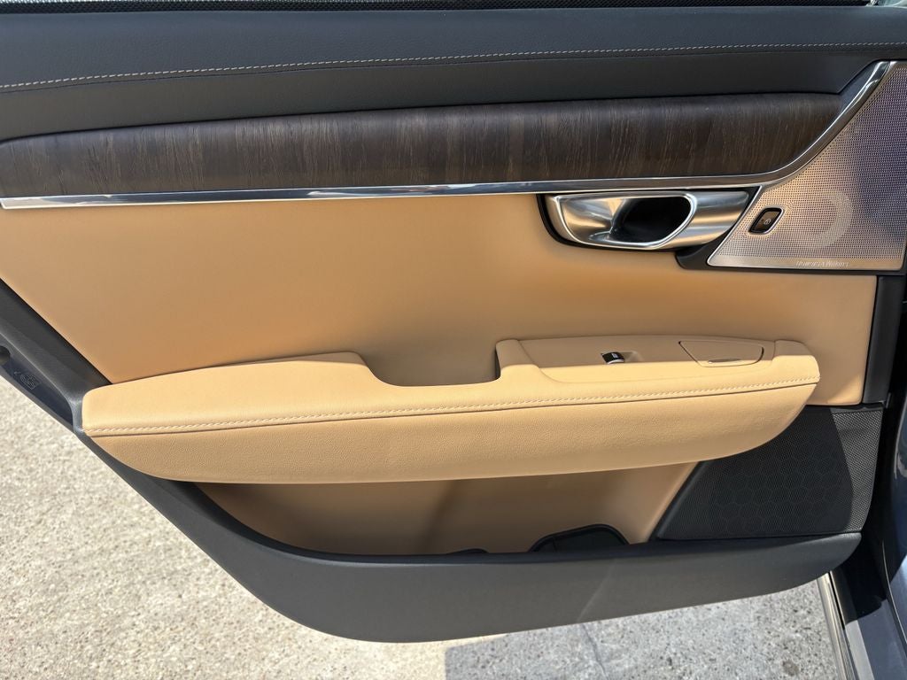 2023 Volvo S90 Ultimate