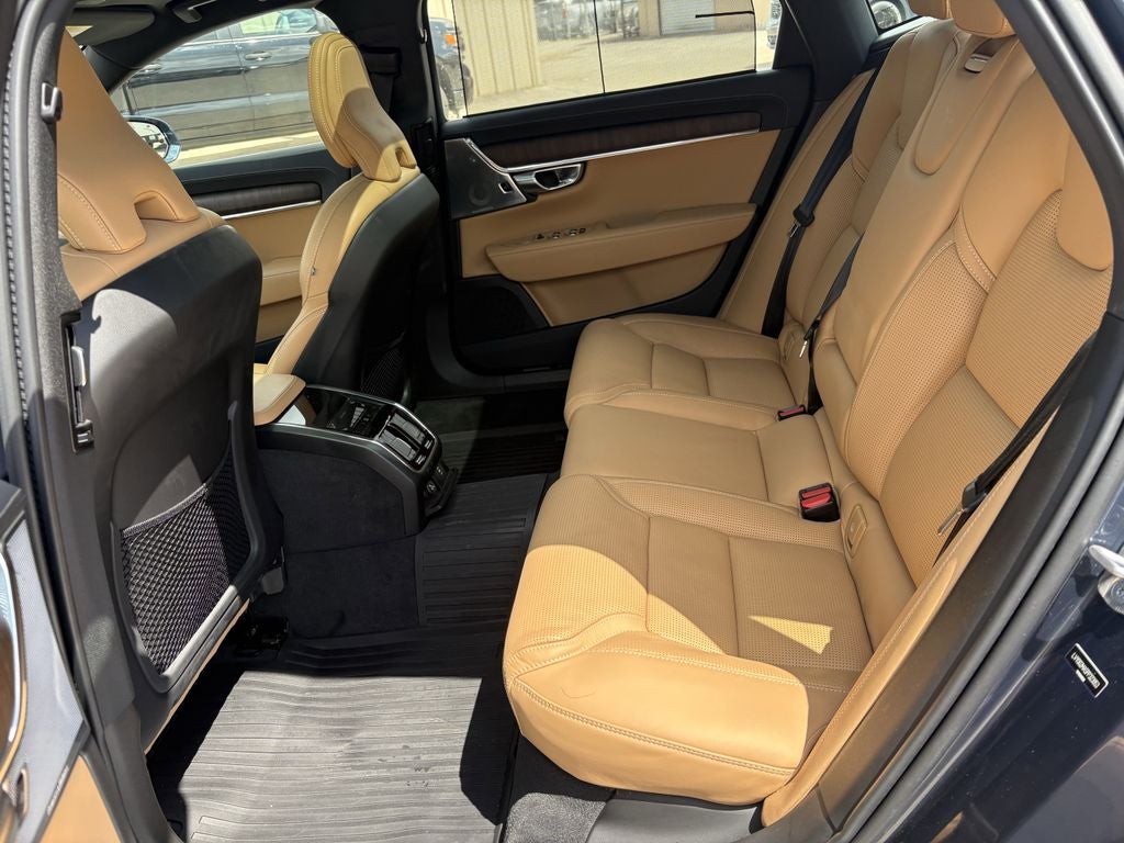 2023 Volvo S90 Ultimate