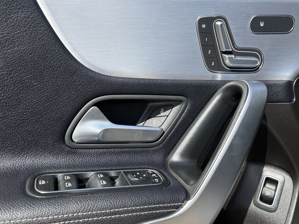 2020 Mercedes-Benz A-Class A 220