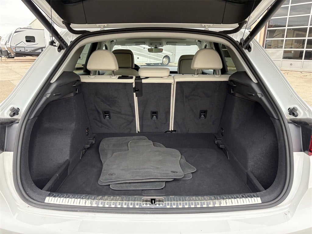 2023 Audi Q3 Premium S Line quattro