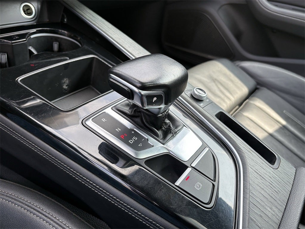 2023 Audi A4 45 S line Premium Plus quattro