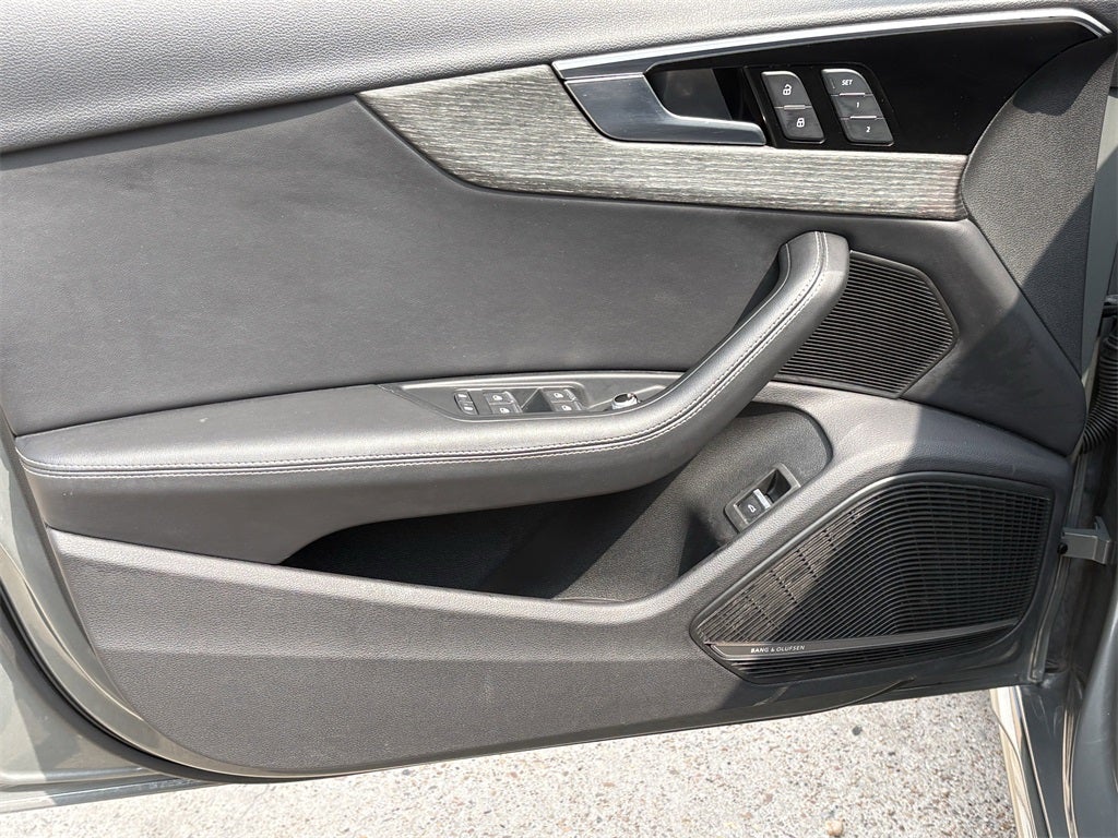 2023 Audi A4 45 S line Premium Plus quattro