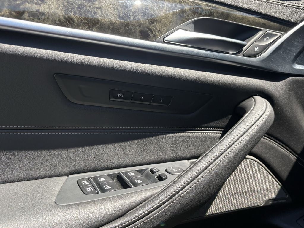 2023 BMW 5 Series M550i xDrive