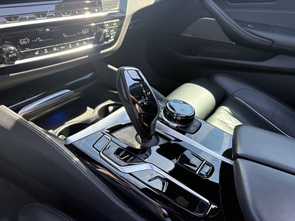 2023 BMW 5 Series M550i xDrive