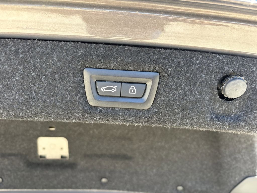 2023 BMW 5 Series M550i xDrive