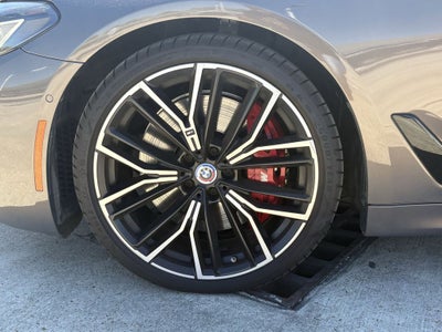 2023 BMW 5 Series M550i xDrive
