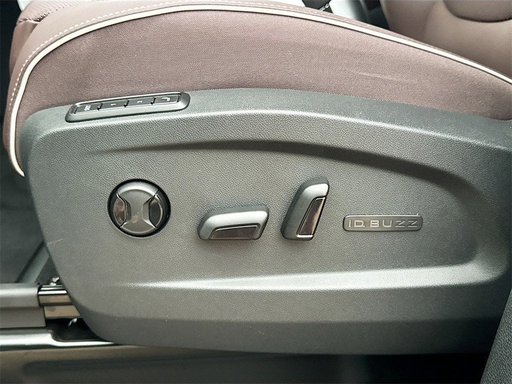 2025 Volkswagen ID. Buzz Pro S