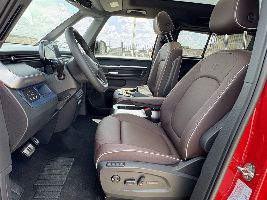 2025 Volkswagen ID. Buzz Pro S Plus