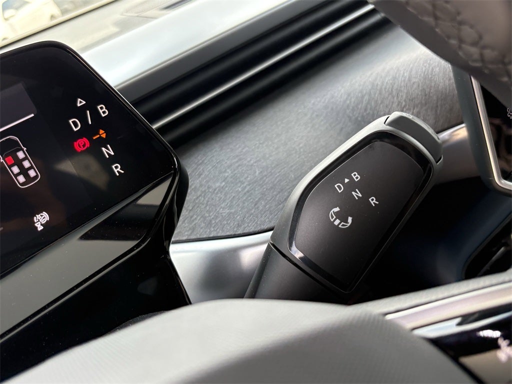 2025 Volkswagen ID. Buzz Pro S Plus