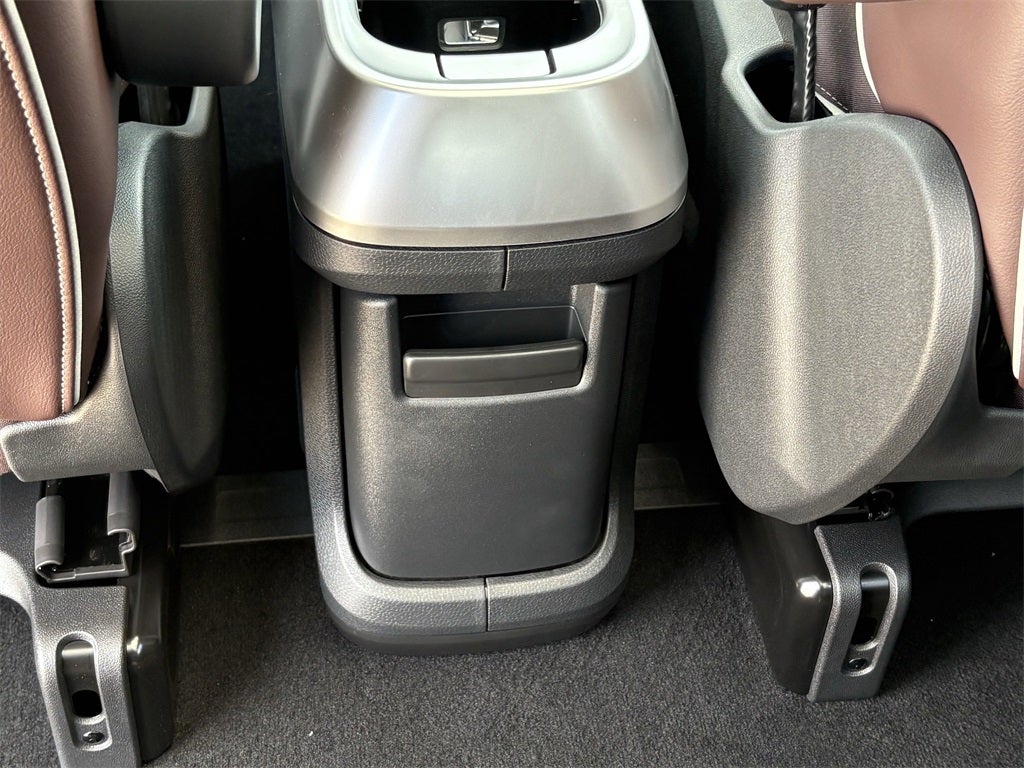 2025 Volkswagen ID. Buzz Pro S Plus