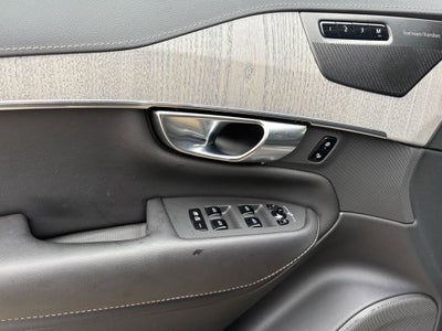 2025 Volvo XC90 B6 Ultra
