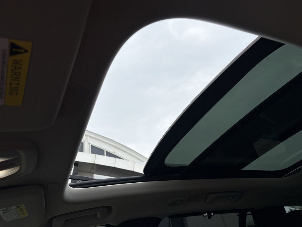2025 Volvo XC90 B6 Ultra
