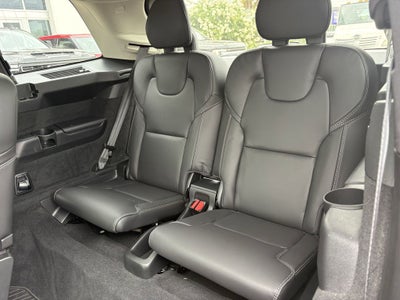 2025 Volvo XC90 B6 Ultra